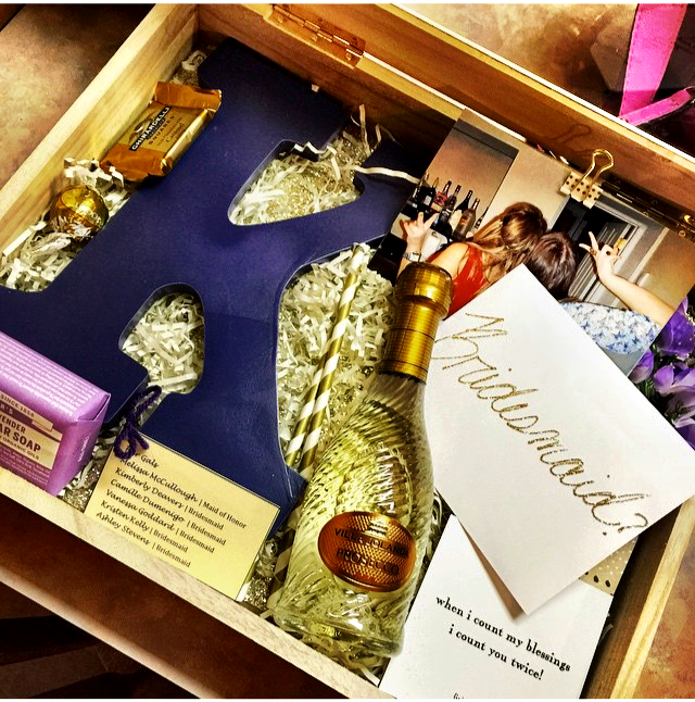 How to Propose to Your Bridal Party [DIY] - Bridesmaid