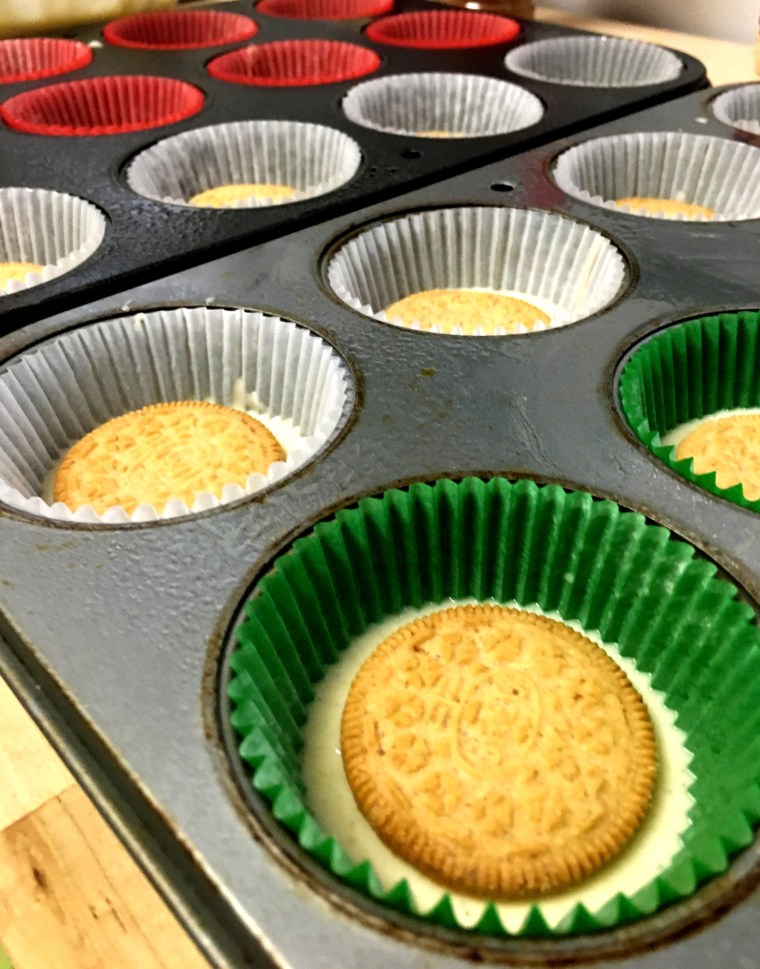 Oreo Stuffed Churro Cupcakes