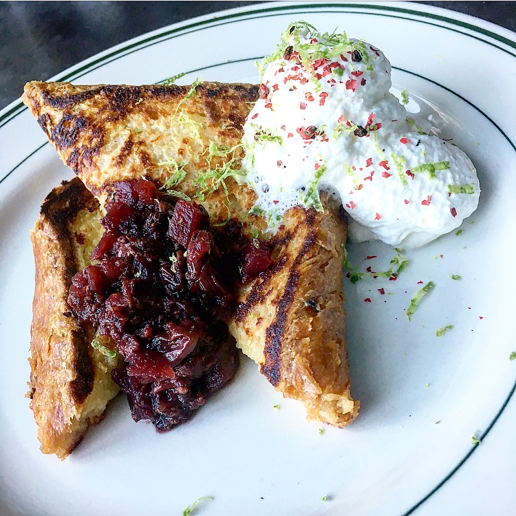 Never Been So Wanderlust: A Long Weekend in Chicago - Jam Restaurant French Toast